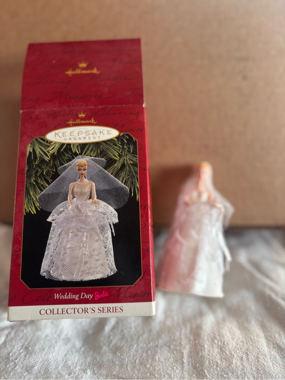 Hallmark Wedding Day Barbie Ornament 1997 Collectors Series Vintage.